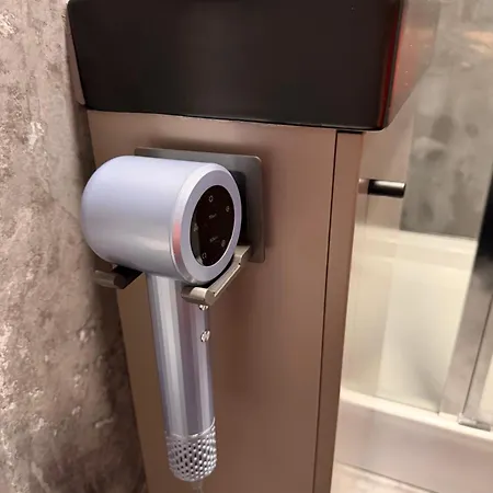 B14 Miera - Designer Near Arena