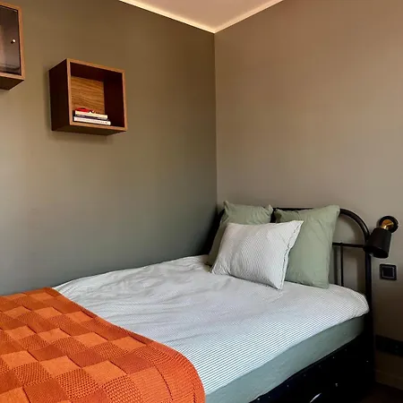 B14 Miera - Designer Near Arena Apartment *