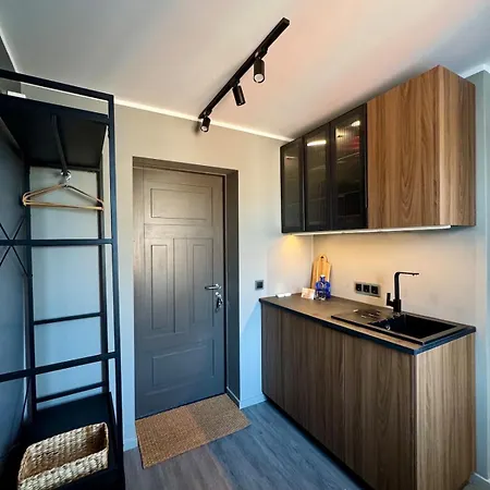 B14 Miera - Designer Near Arena Apartment *