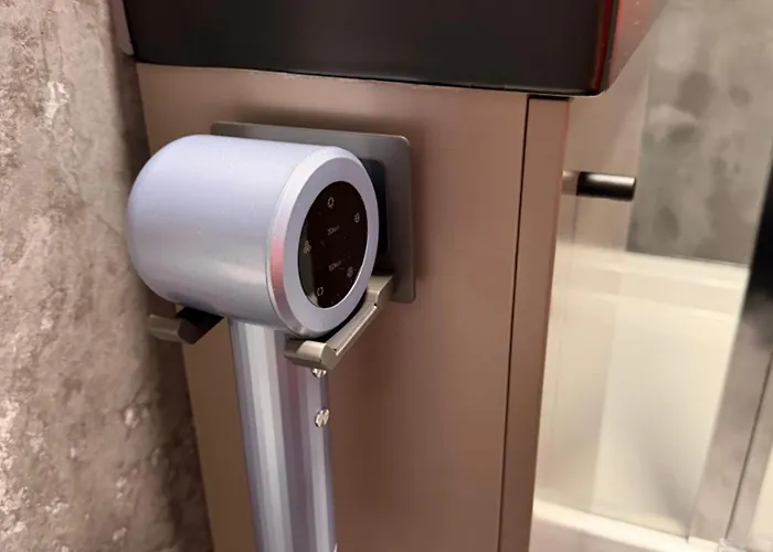 B14 Miera - Designer Near Arena